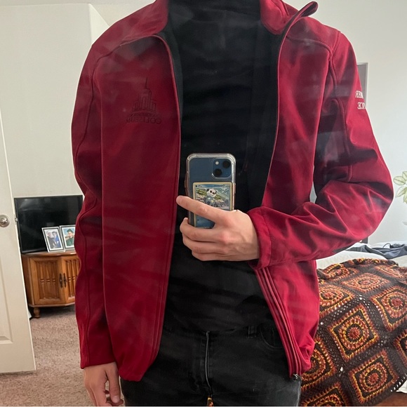 vintage red bomber jacket, Los Angeles memorial coliseum, medium - Picture 2 of 4